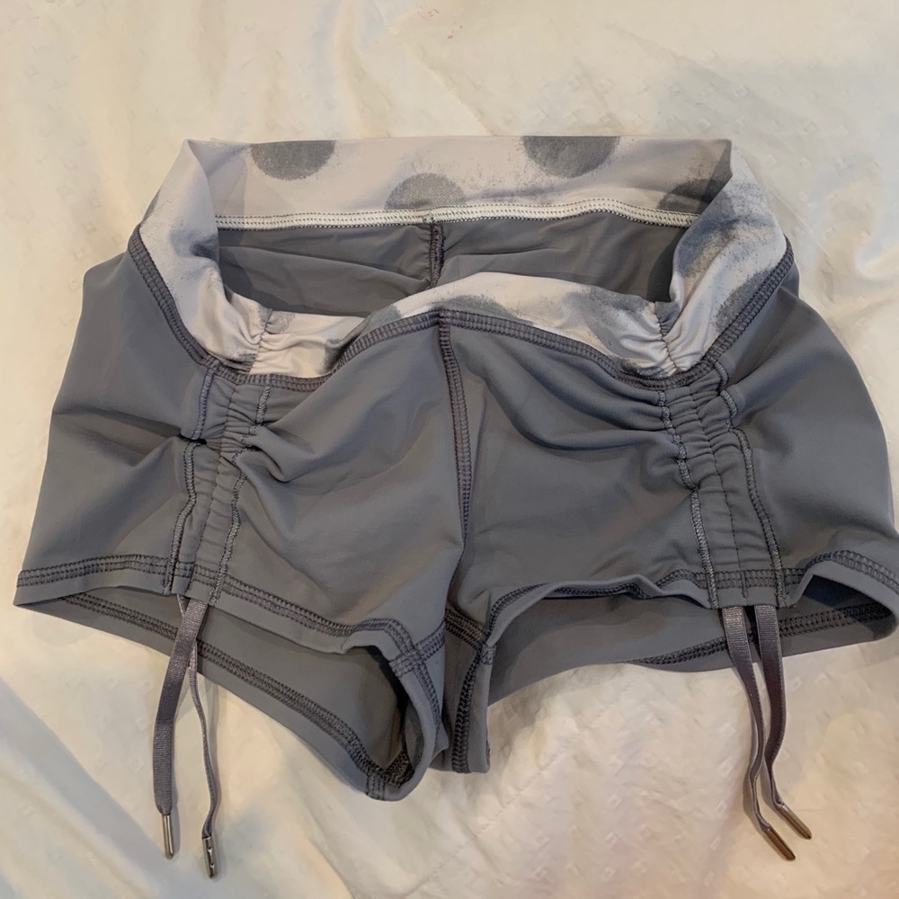 Lululemon scrunch spandex